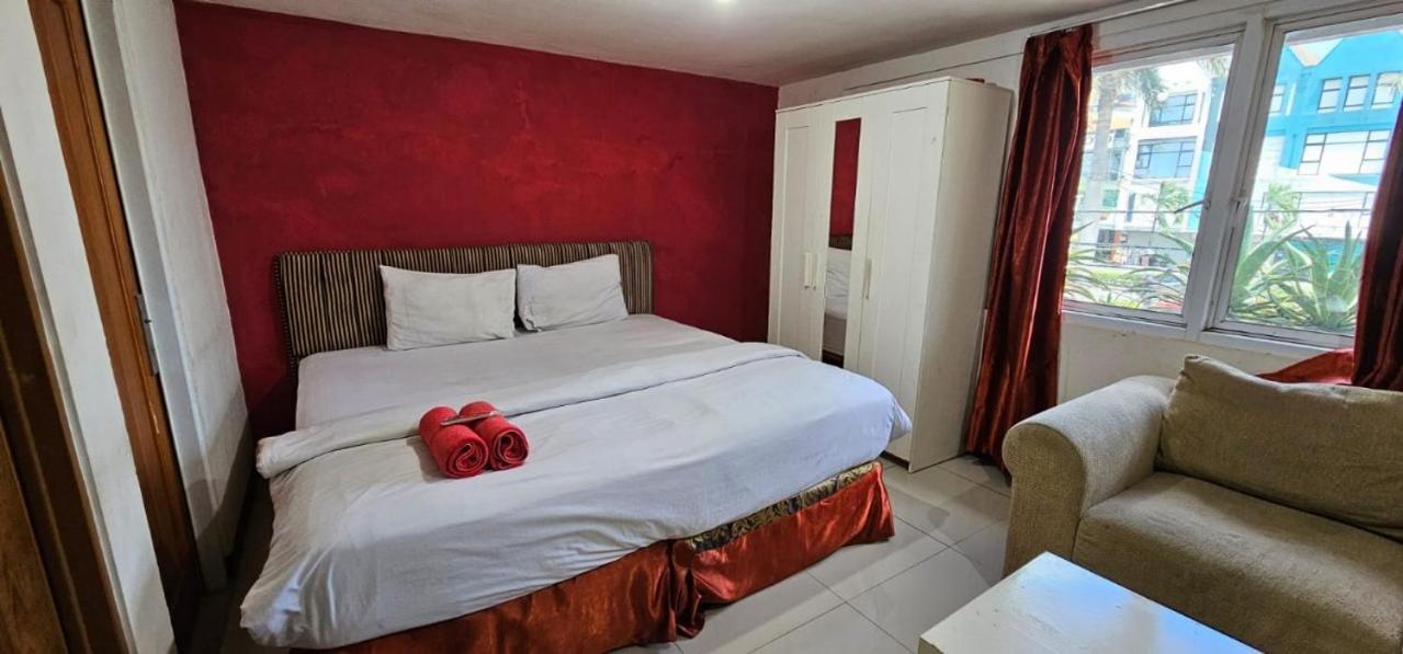 Mega Stay Near Mall Kelapa Gading Yakarta Exterior foto